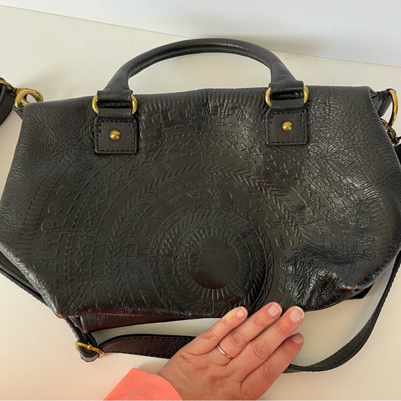 Isabella Fiore Sadie Black Embossed Leather Bag - Picture 3 of 14